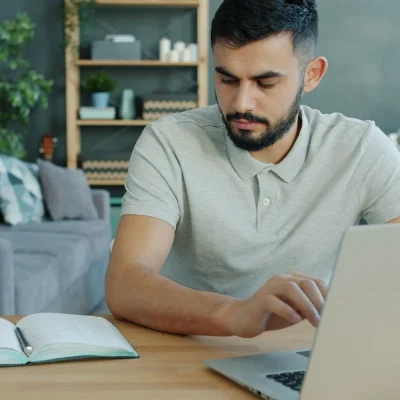 Recursos & Soluções / Negócios com Inteligência Artificial